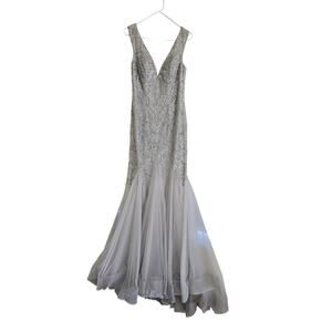 MGNY Madeline Gardner Silver Mermaid Sequin Beaded Mother of the Bride Gown 8
